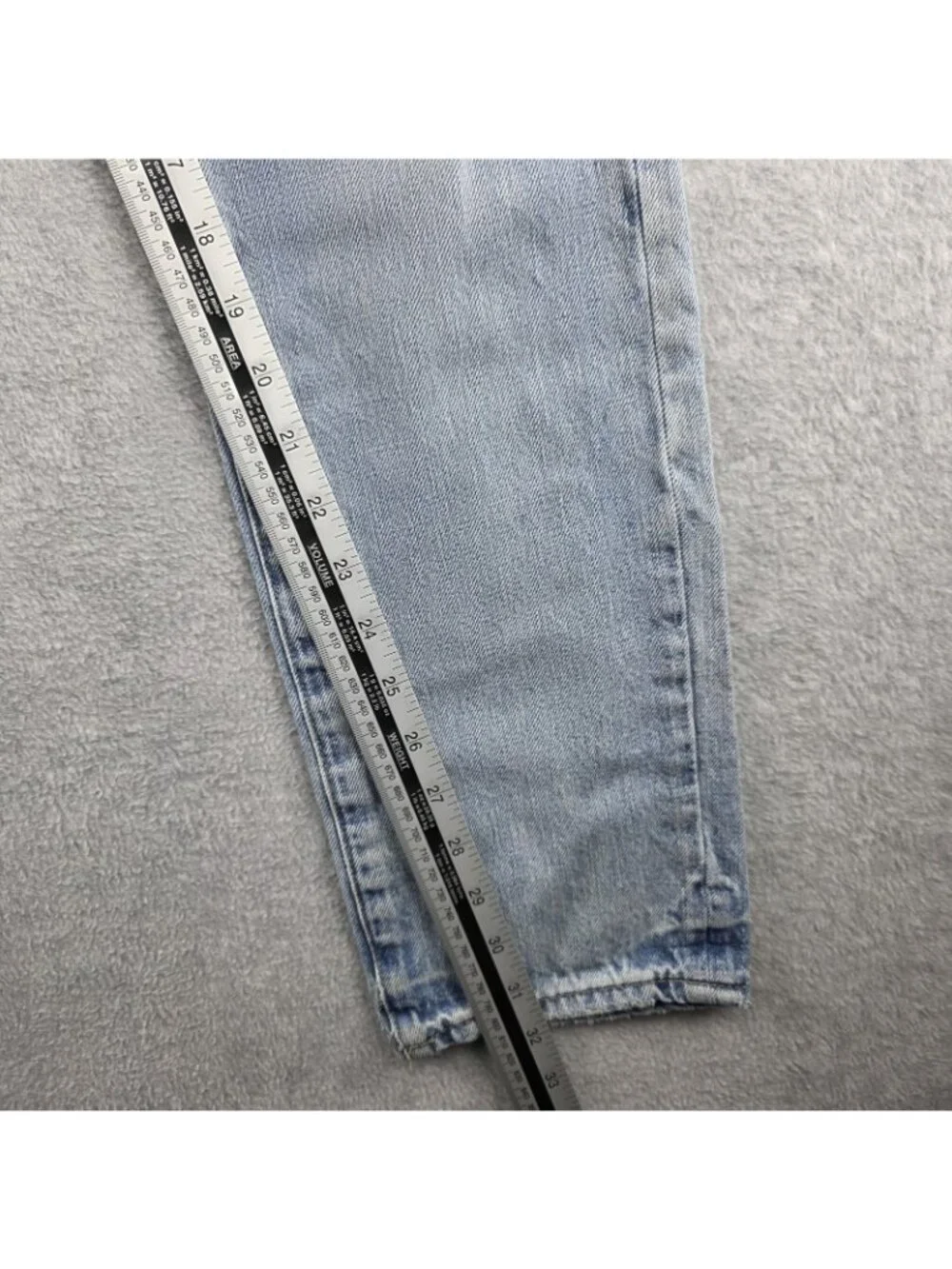 American Eagle Jeans Mens 28x32 Blue Slim Straight Light Wash Distressed Ripped